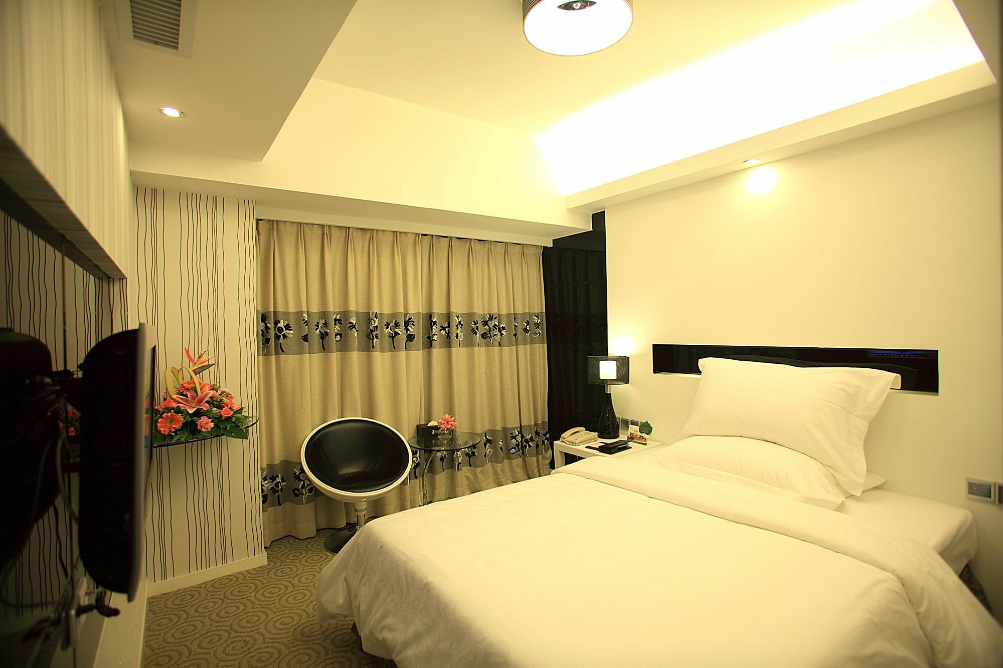 Perthden Hotel Shenzhen Exterior foto